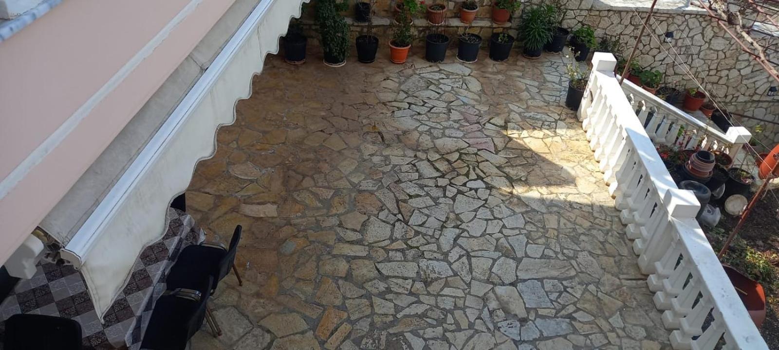 Himara Apartments Exterior photo