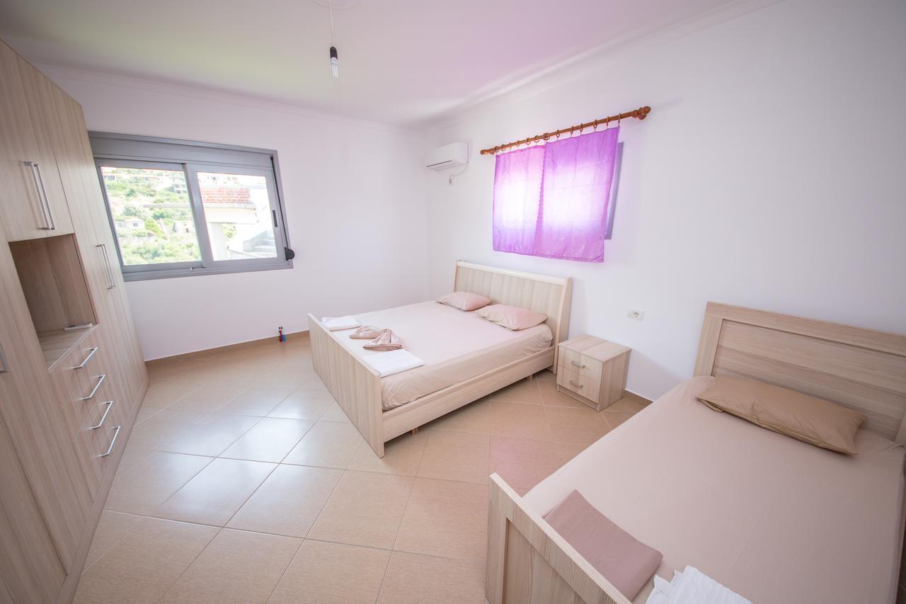 Himara Apartments Exterior photo
